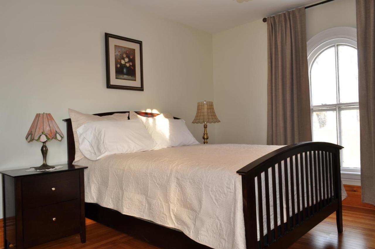 Holman'S Heritage Suites Summerside Exteriér fotografie