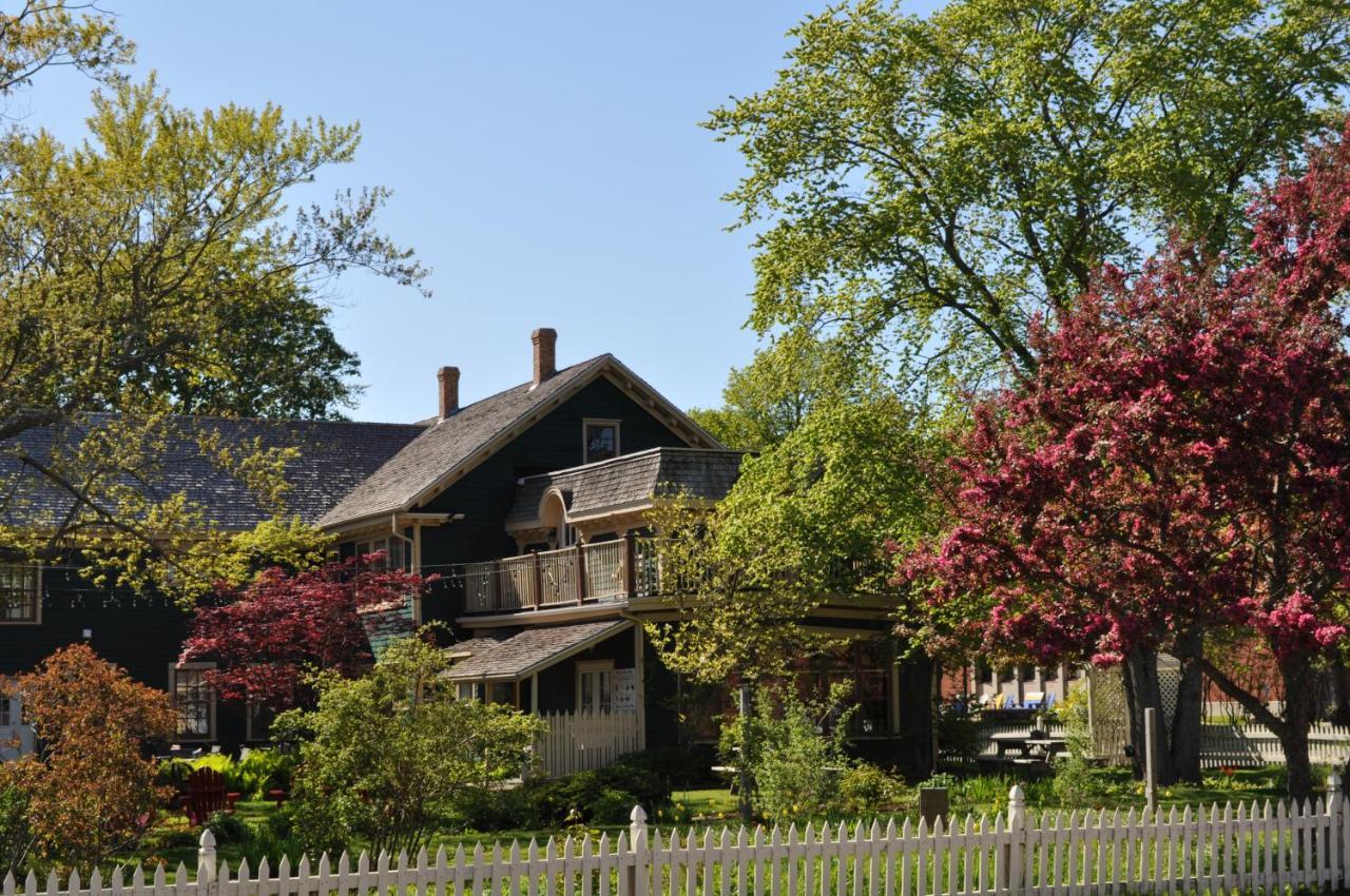Holman'S Heritage Suites Summerside Exteriér fotografie