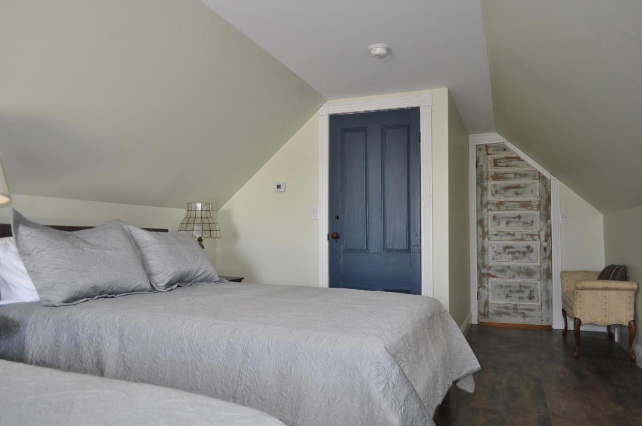Holman'S Heritage Suites Summerside Exteriér fotografie