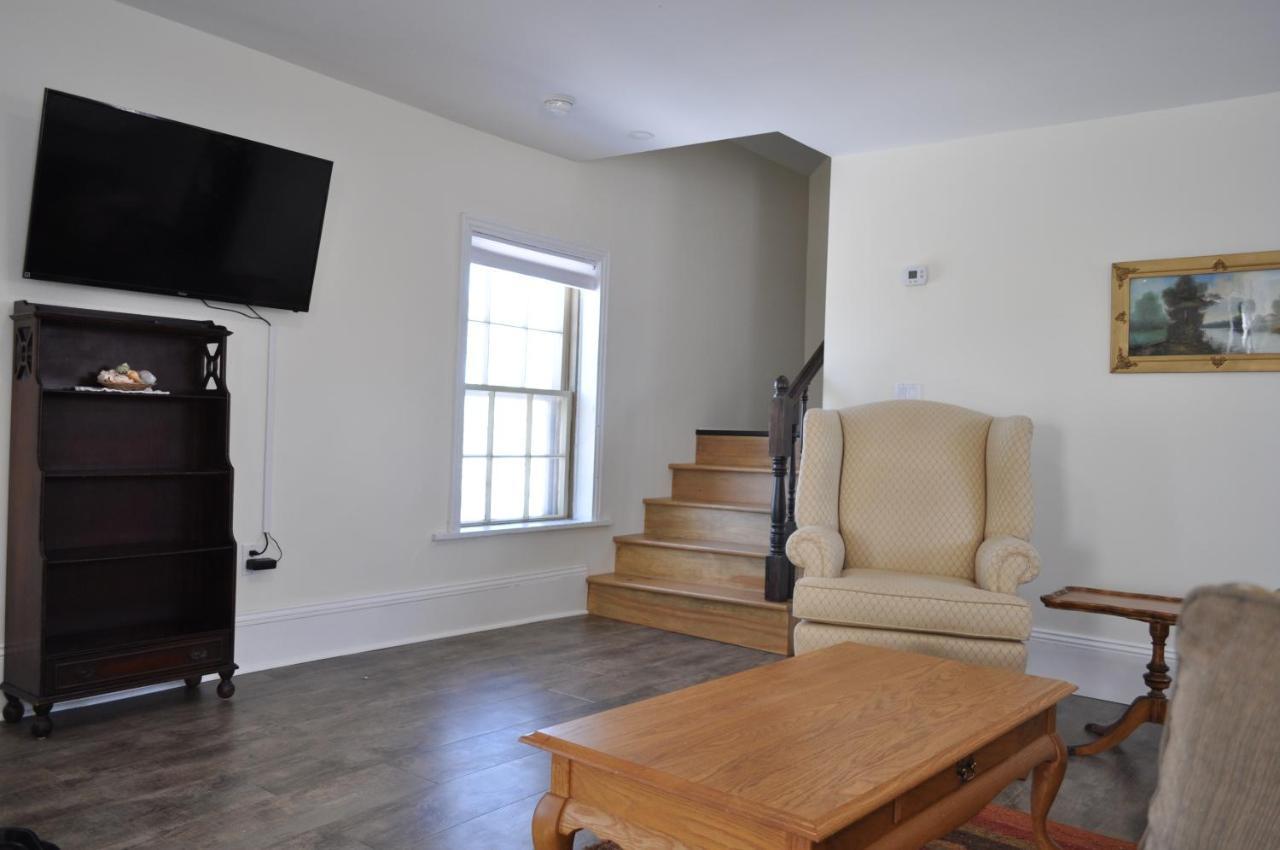 Holman'S Heritage Suites Summerside Exteriér fotografie